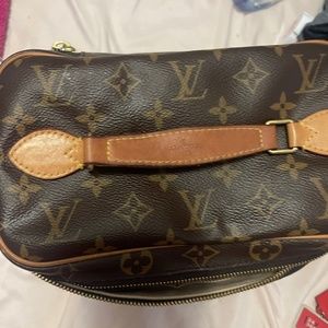 Louis Vuitton Nice BB